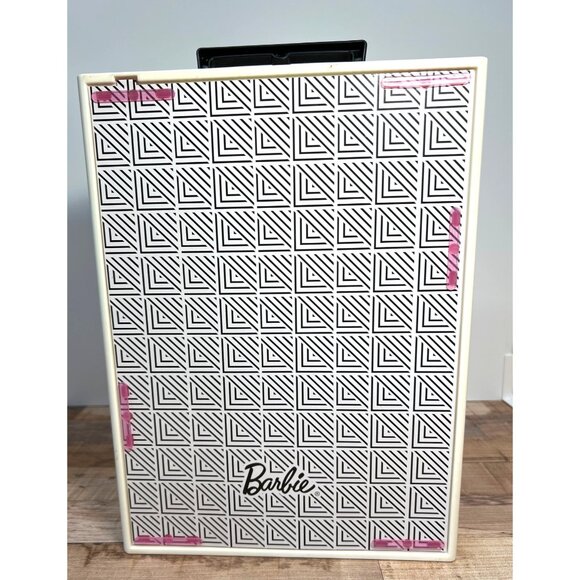 Barbie Doll Pink Portable Wardrobe Case - Picture 3 of 7